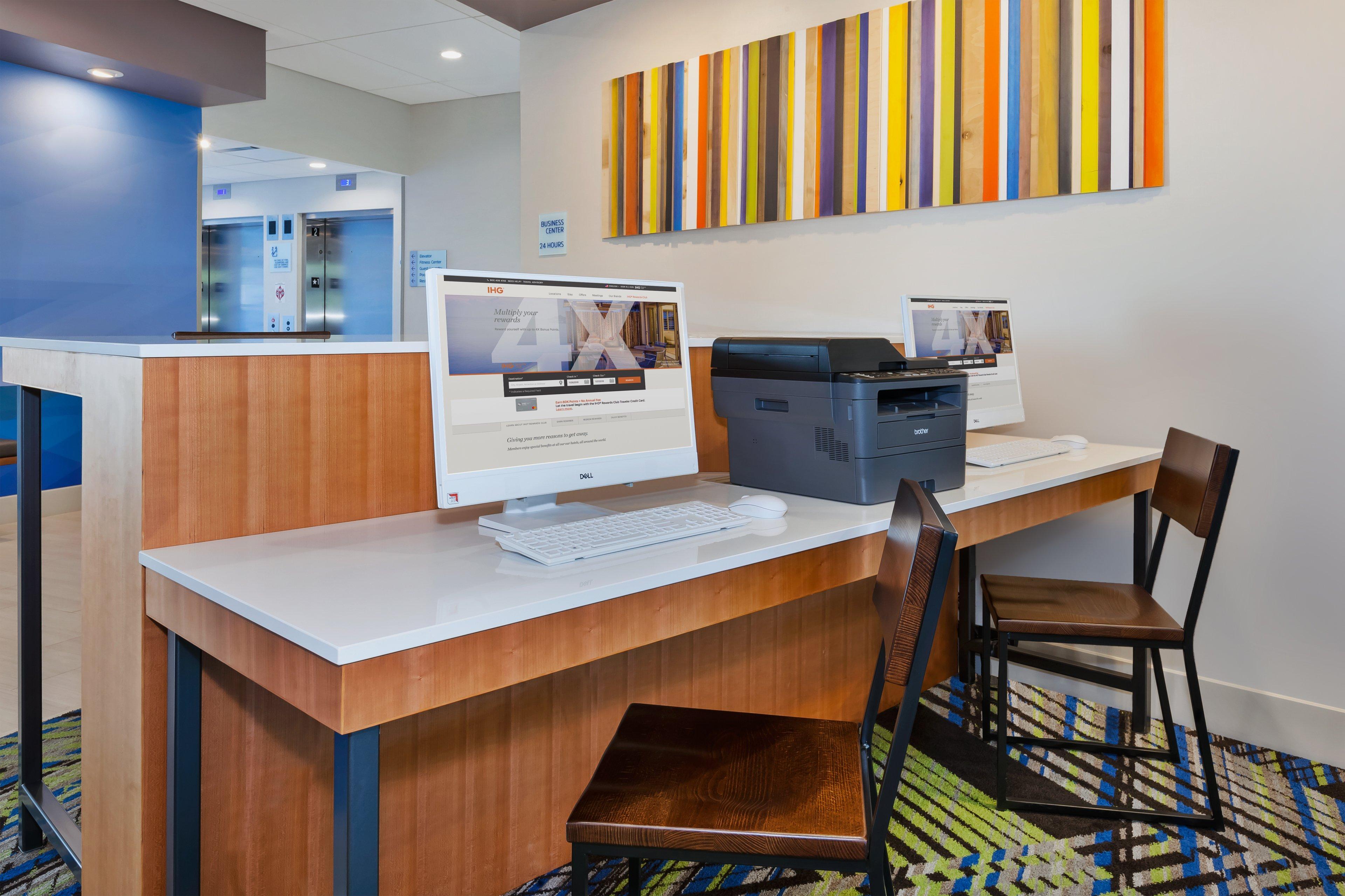Holiday Inn Express & Suites - Grand Rapids Airport - South By Ihg Екстериор снимка